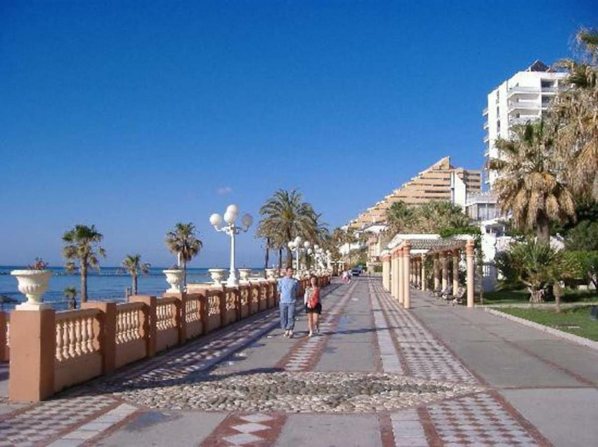 797 Holiday Rentals - Amplio Piso Para 4 En El Centro De Arroyo De La Miel Benalmádena Exterior foto